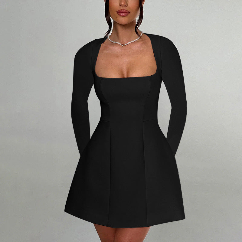 Robe Amely Col Carré & Ligne Élancée