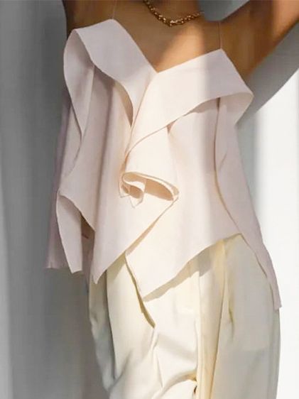 Top Aléna Décolleté Volanté & Fines Bretelles