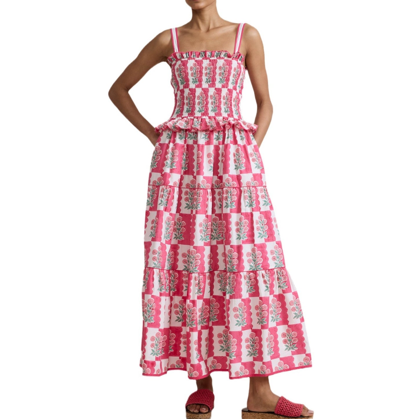 Robe Ondulée Élégance L'Allure Chic et Moderne