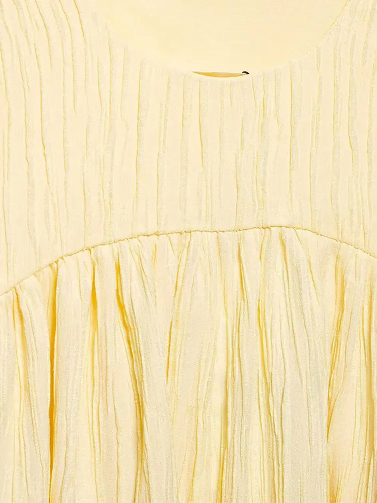 Robe Jaune Plissée – Éclat & Énergie au Quotidien ☀️