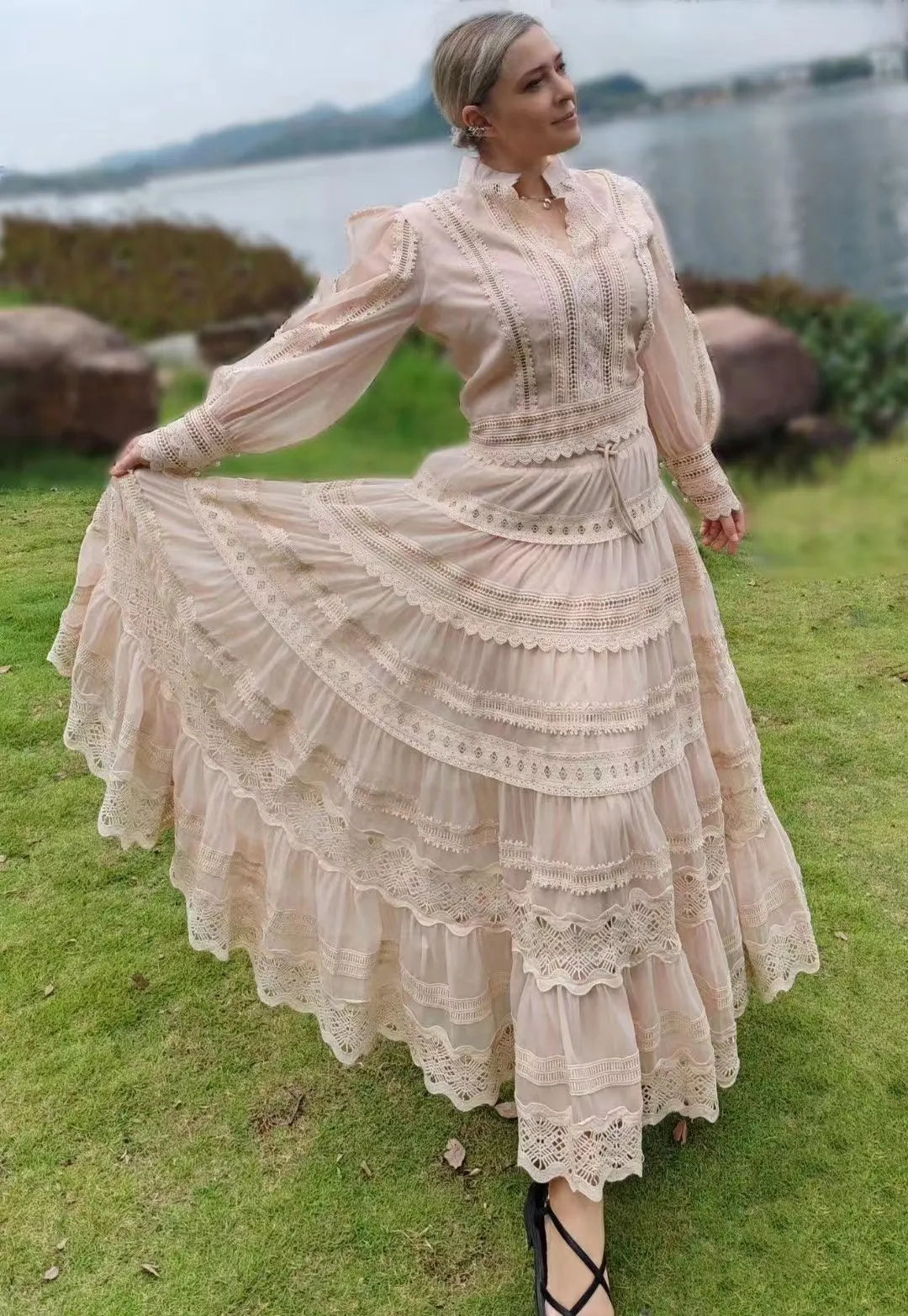 Ensemble Élégance — Haut Dentelle & Jupe Longue | Piedex