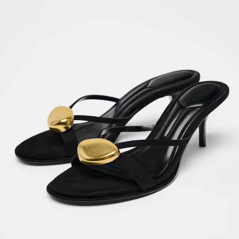 Sandales Maëva  Talon Petit Avec Boucle Métallique