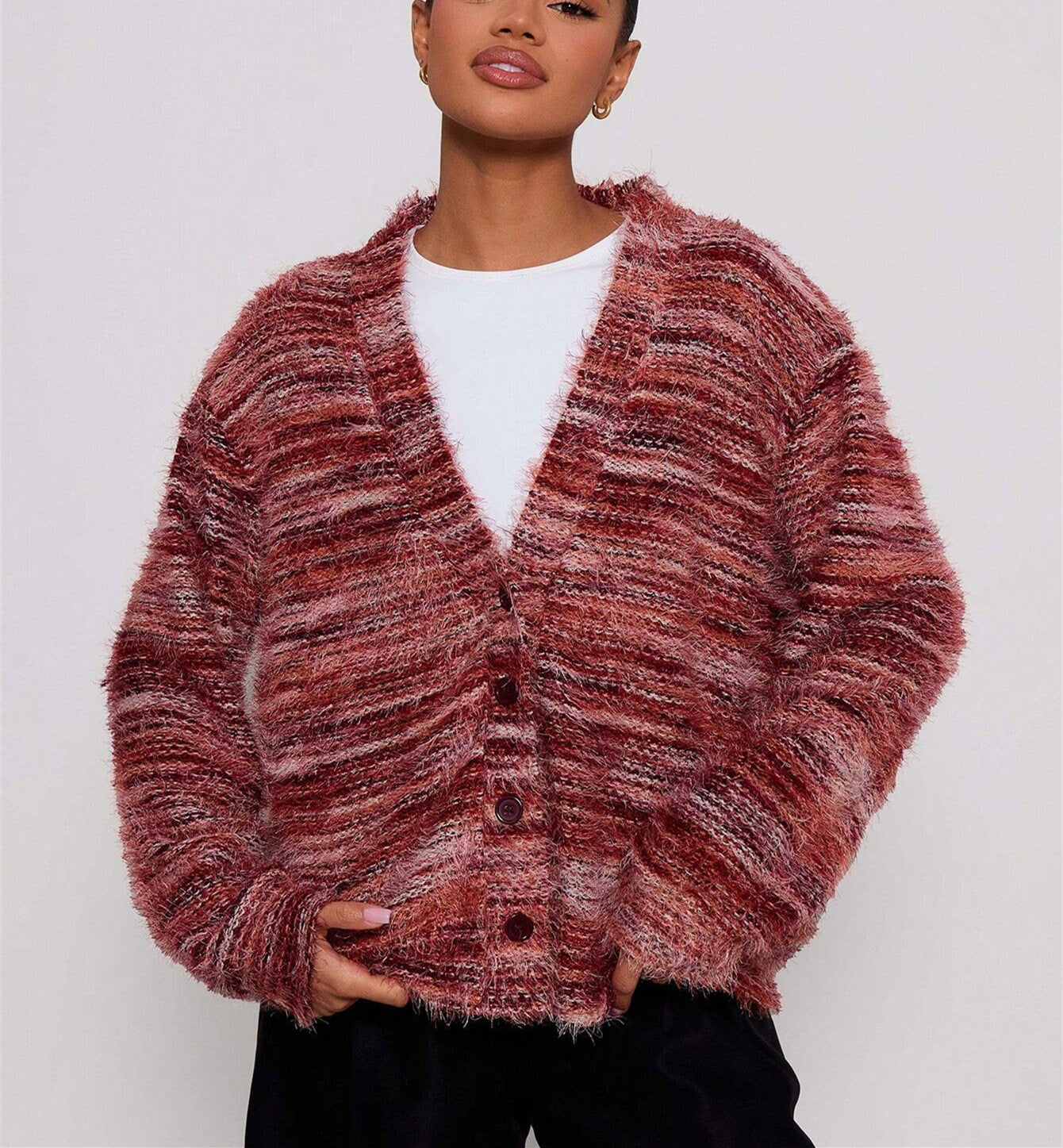 Cardigan Femme Rayé d’Hiver – Pull Tricoté Court à Boutons Chic