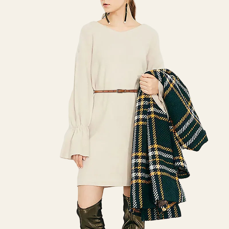 L'Élégance Signature — Ceinture Fine en Cuir & Boucle Doré